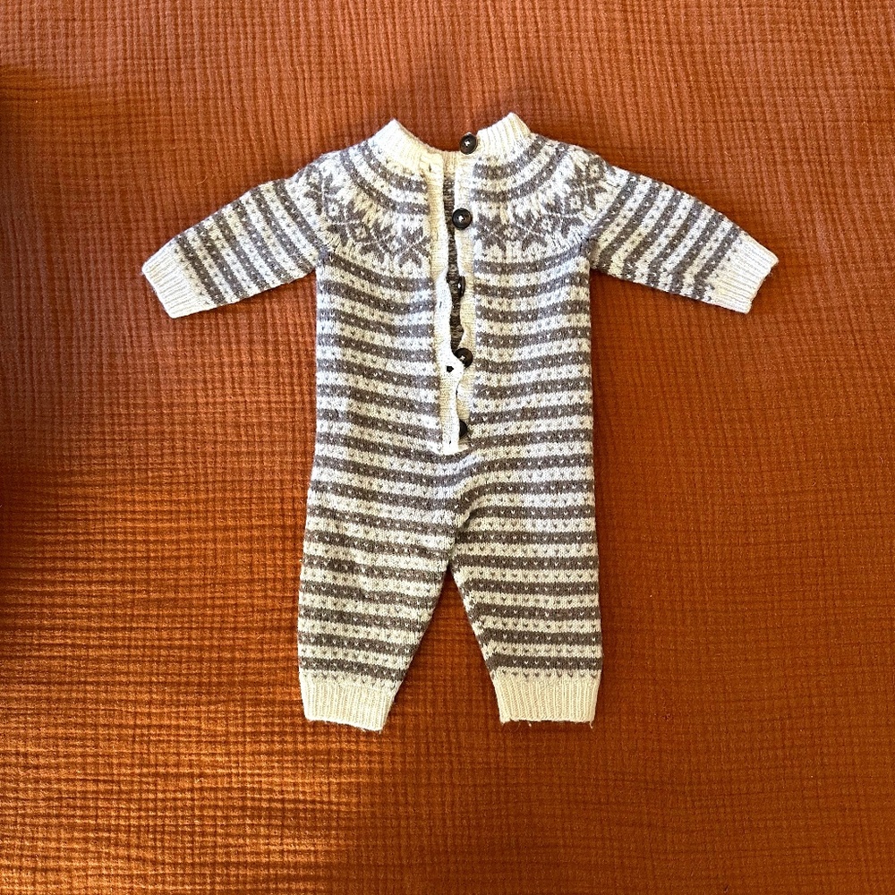 Cute one piece knitted Iceland